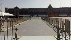 Renta Venta Fabricación valla hevy para eventos