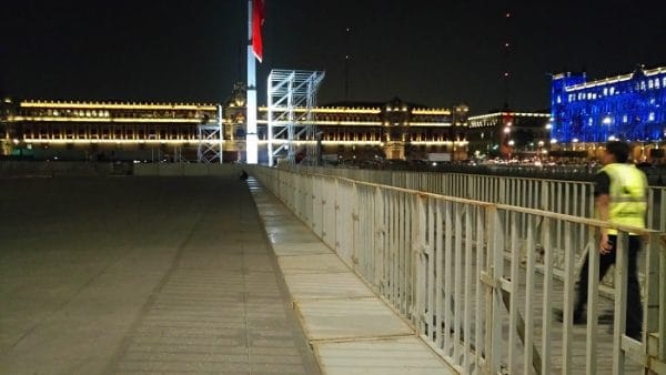 Renta Venta Fabricación valla hevy para eventos