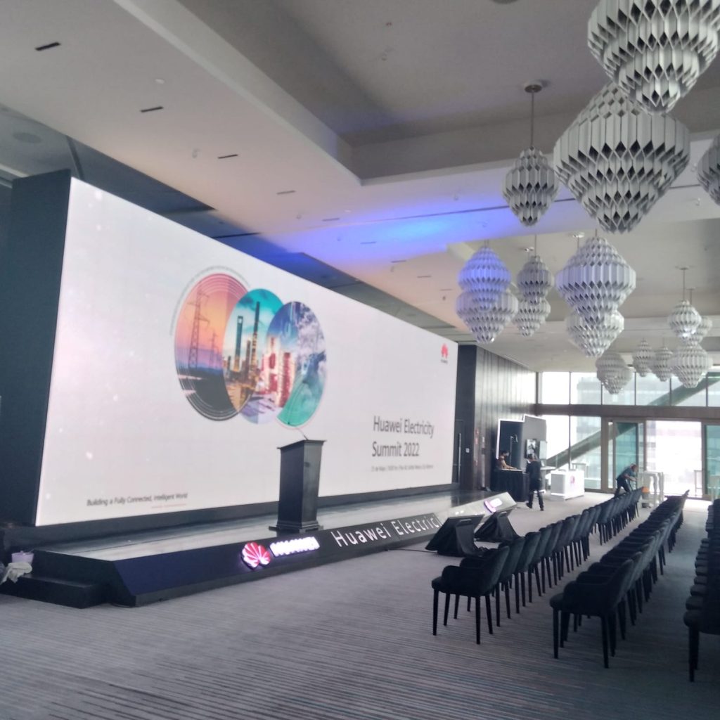 Renta de Pantallas LED para conferencias